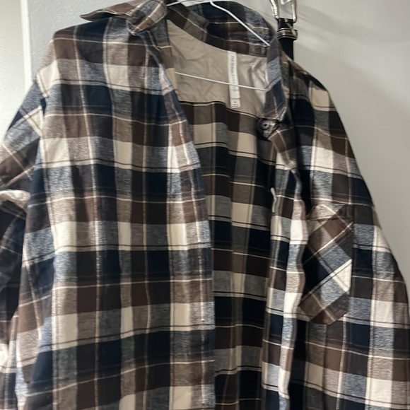 Aritzia — Group By Babaton size 2 (S-M) - Picture 3 of 4